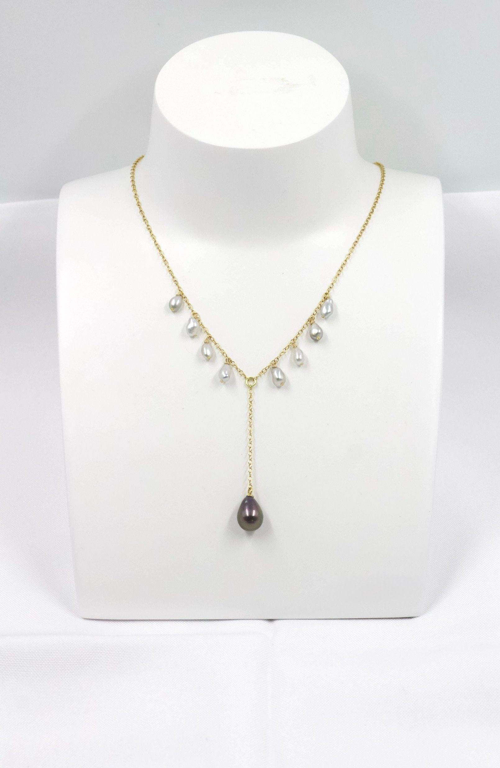 Collier Poehei